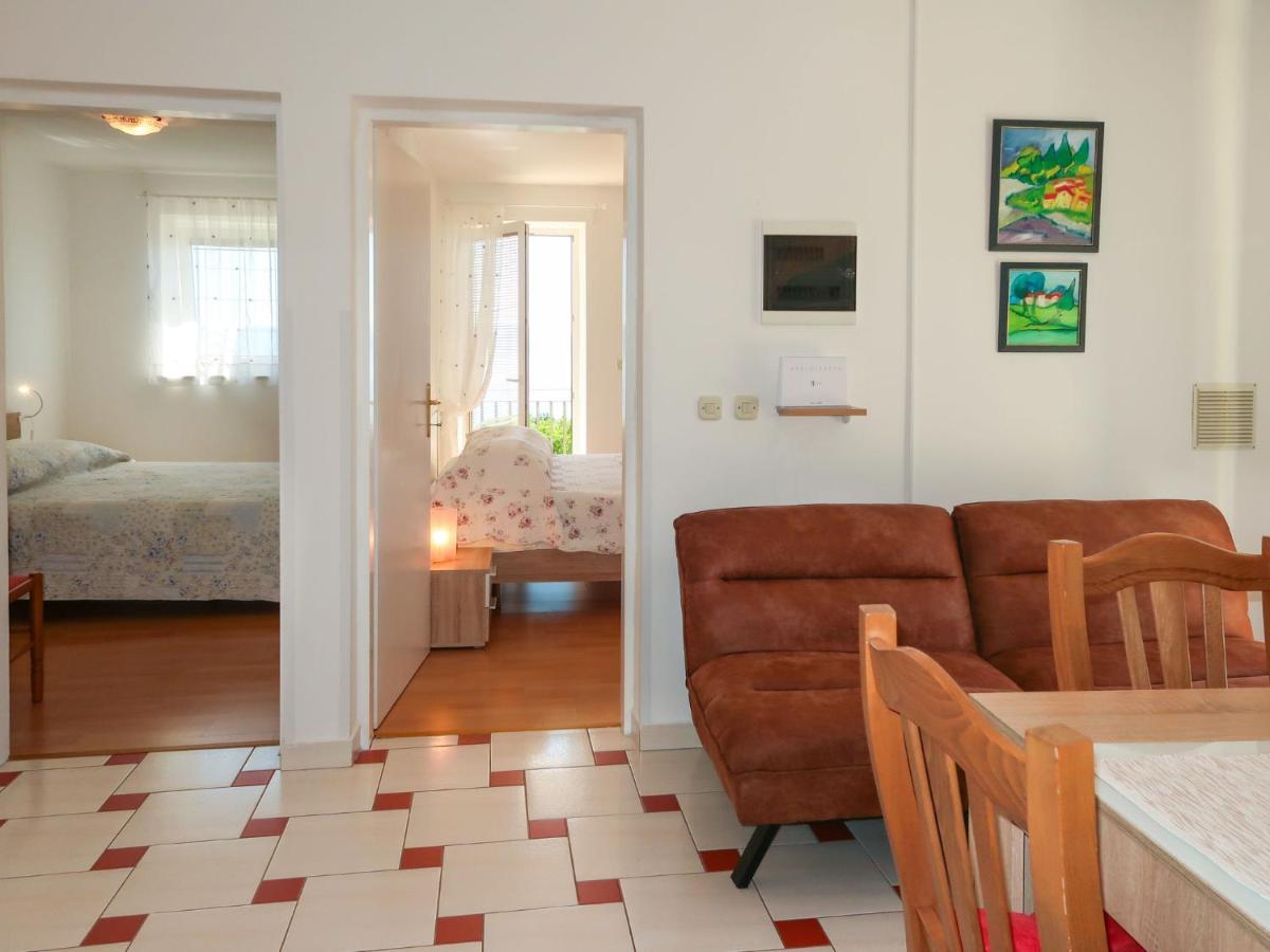 Apartment Marinella - Lbn121 By Interhome Labin  Εξωτερικό φωτογραφία